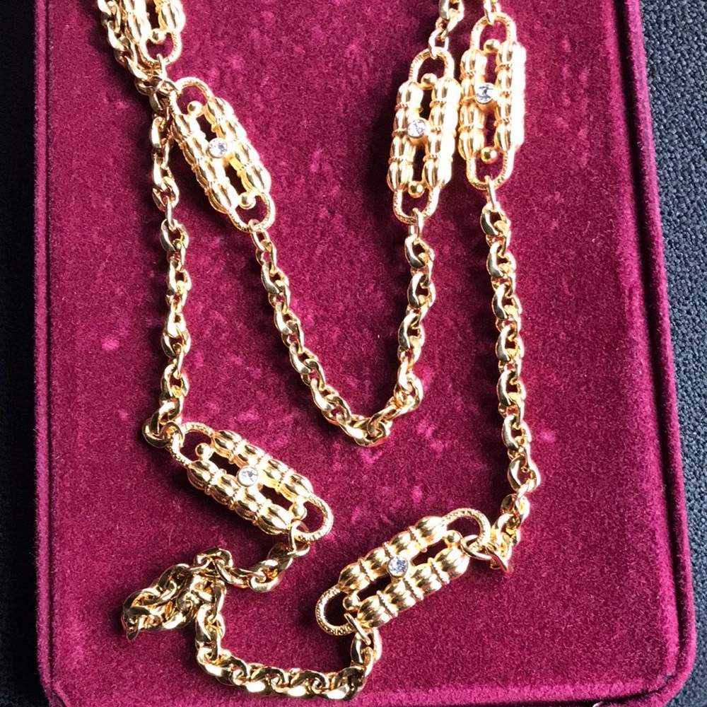 Jacqueline Kennedy Paper Clip Necklace